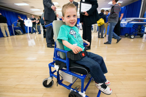 cadeira-de-rodas-infantil